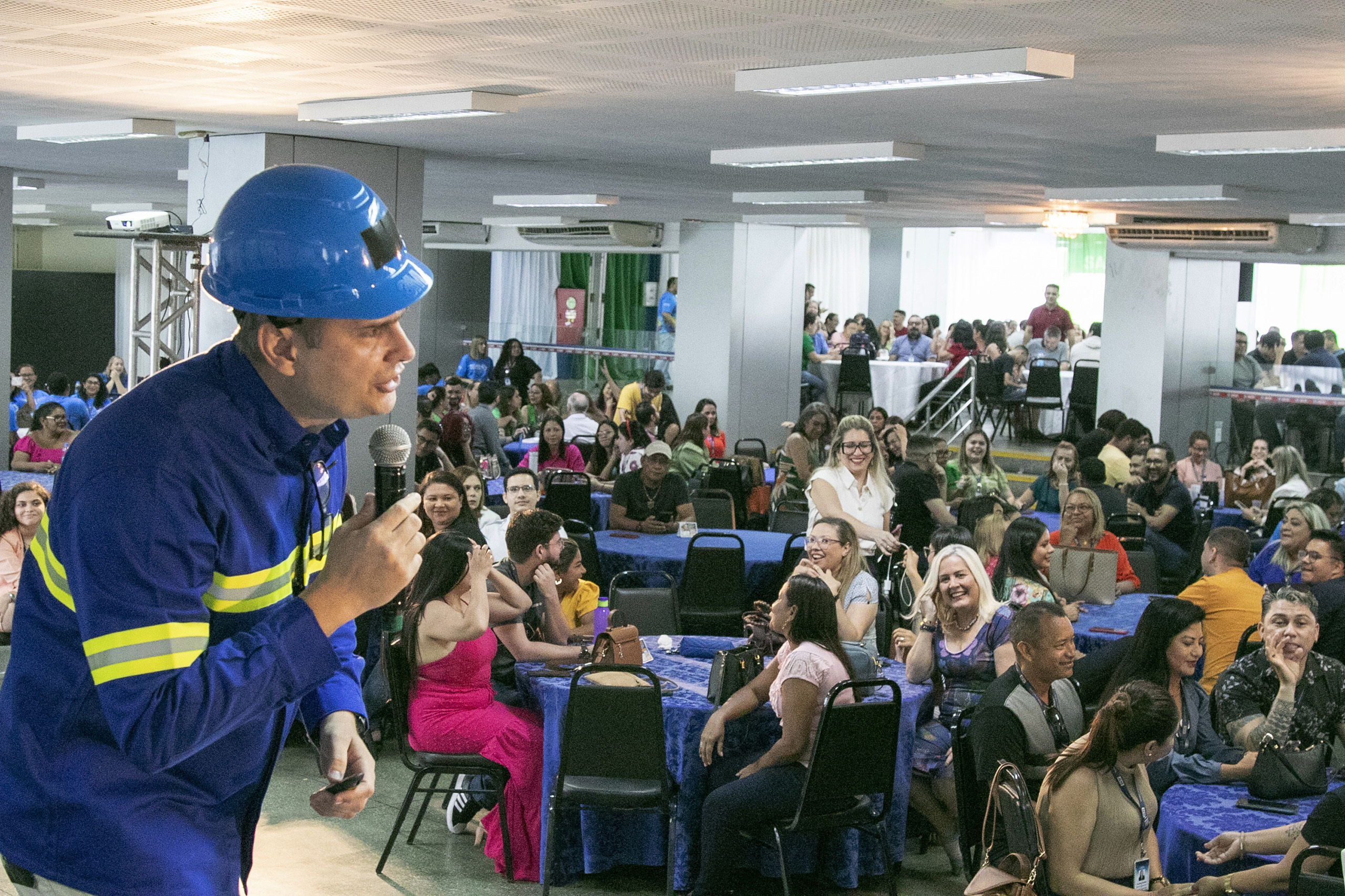 #Liderança #Treinamento #DesenvolvimentoProfissional #Mentorias #GestãoDePessoas #RHStrategico #AltaPerformance #Capacitação #EducaçãoCorporativa #Eventos #Palestras #Palestrante #CrescimentoProfissional #ComunicaçãoAssertiva #SoftSkills #MarcaPessoal #SpeakerLife #ConteúdoDeValor #InspiraçãoParaLiderar #GestãoEstratégica #RHInovador #CulturaOrganizacional #FormaçãoDeLíderes #NetworkingProfissional #DesenvolvimentoPessoal #EventoCorporativo #flaviobasset 